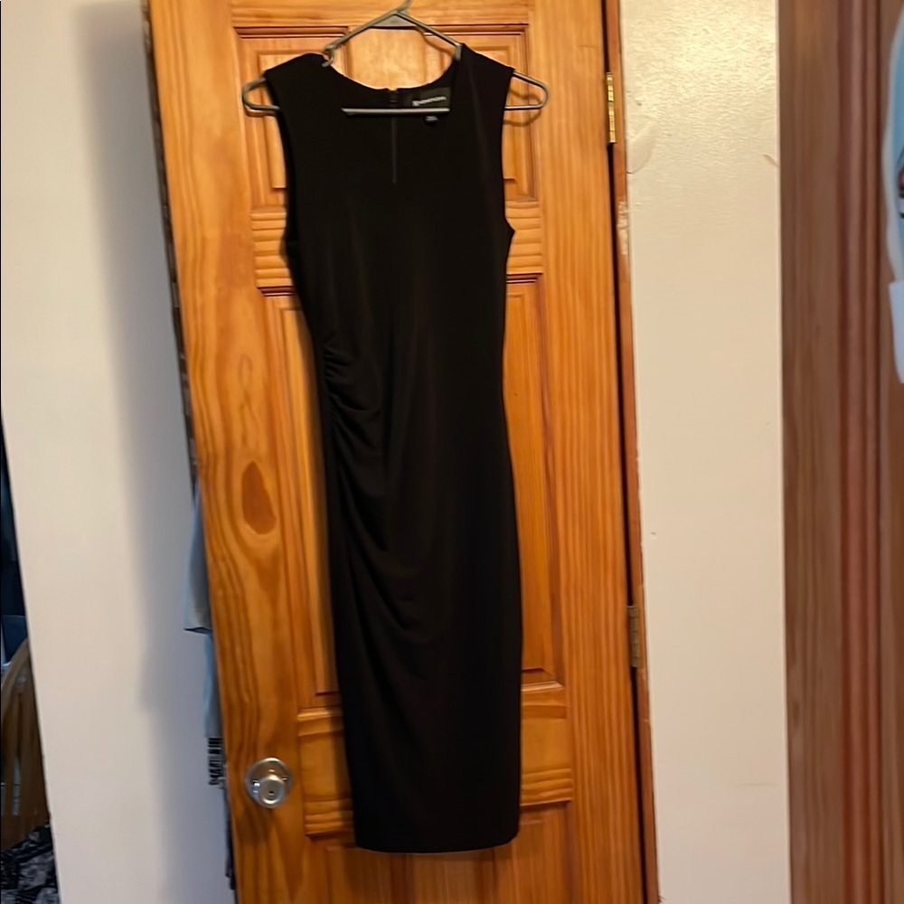 Elegant Black Sleeveless Dress